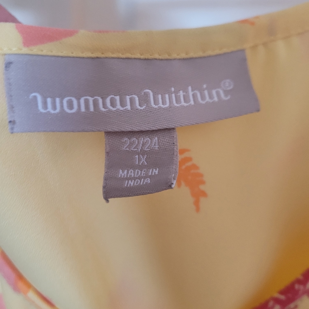 Pretty spring tank top - Picture 3 of 3